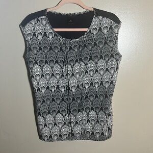 Ann Taylor Navy White Printed Career Top‎ | Petite Medium